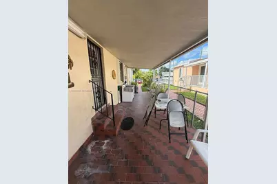 1140 SW 9th St #2, Miami, FL 33130 - Photo 13