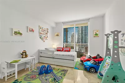901 Brickell Key Bl #2206, Miami, FL 33131 - Photo 19
