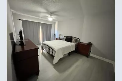 3931 SW 84th Ter, Davie, FL 33328 - Photo 7