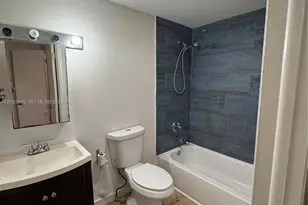 645 NE 121st St, North Miami, FL 33161 - Photo 11