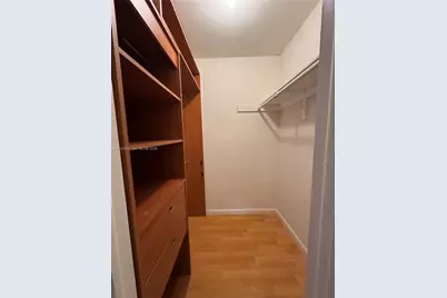 645 NE 121st St #304, North Miami, FL 33161 - Photo 7