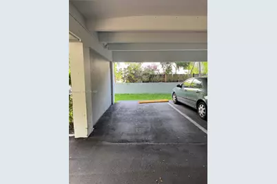 645 NE 121st St #304, North Miami, FL 33161 - Photo 21