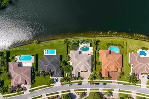 15253 SW 40th St, Davie, FL 33331 - Photo 3