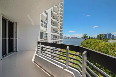 19101 NE 36th Ct #504, Aventura, FL 33180 - Photo 21