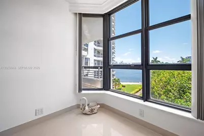 19101 NE 36th Ct #504, Aventura, FL 33180 - Photo 13