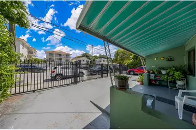 [Address not provided], Miami, FL 33135 - Photo 5