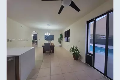175 NE 26th Ave, Homestead, FL 33033 - Photo 15