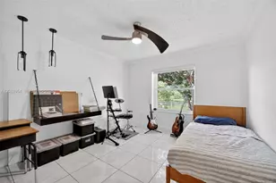 685 SW 198th Terrace, Pembroke Pines, FL 33029 - Photo 19