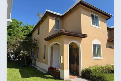 12050 SW 268th St #7, Homestead, FL 33032 - Photo 1