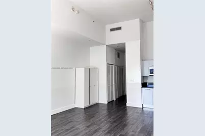 244 Biscayne #247, Miami, FL 33132 - Photo 5