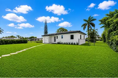 1044 NE 4th Ave, Homestead, FL 33030 - Photo 29