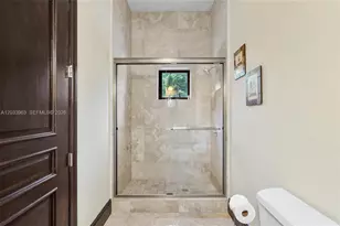 18825 N Bay Rd, Sunny Isles Beach, FL 33160 - Photo 23