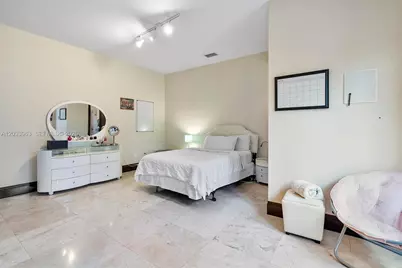 18825 N Bay Rd, Sunny Isles Beach, FL 33160 - Photo 37