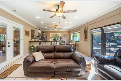 1760 NW 12th Ave, Homestead, FL 33030 - Photo 17