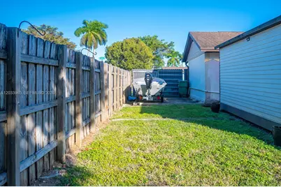 1760 NW 12th Ave, Homestead, FL 33030 - Photo 45