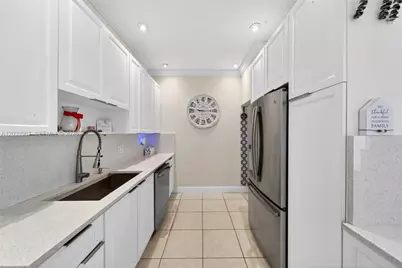 8250 SW 118th Ter, Miami, FL 33156 - Photo 17