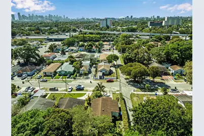 1243 NW 42nd St, Miami, FL 33142 - Photo 21