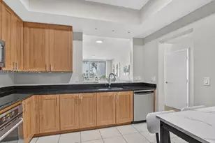 3340 NE 190th St, Aventura, FL 33180 - Photo 19