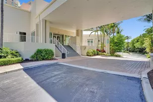 3340 NE 190th St, Aventura, FL 33180 - Photo 57