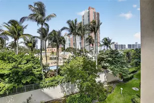 3340 NE 190th St, Aventura, FL 33180 - Photo 7