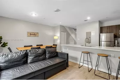 171 NW 158th St #10, Miami, FL 33169 - Photo 3