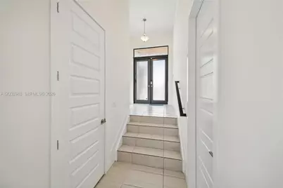 7635 NW 103rd Pl, Doral, FL 33178 - Photo 11