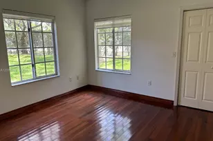 2516 Centergate Dr, Miramar, FL 33025 - Photo 25