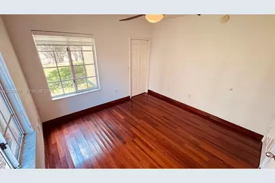 2516 Centergate Dr #102, Miramar, FL 33025 - Photo 27