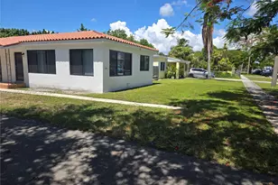 2080 NE 172nd St, North Miami Beach, FL 33162 - Photo 1