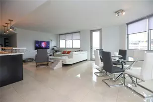 7135 Collins Ave, Miami Beach, FL 33141 - Photo 11