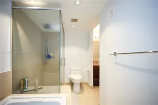 7135 Collins Ave, Miami Beach, FL 33141 - Photo 39