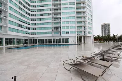 7135 Collins Ave #735, Miami Beach, FL 33141 - Photo 73