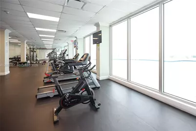 7135 Collins Ave #735, Miami Beach, FL 33141 - Photo 23