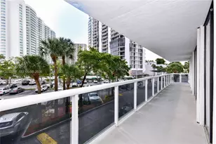 20505 E Country Club Dr, Aventura, FL 33180 - Photo 17