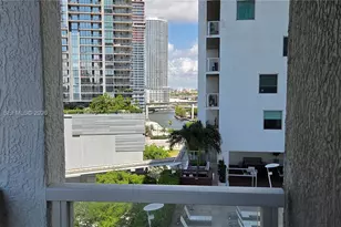 500 Brickell Ave, Miami, FL 33131 - Photo 25