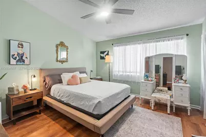 9928 NW 57th Manor, Coral Springs, FL 33076 - Photo 17