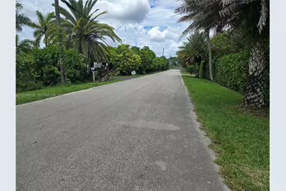 20595 SW 190th St, Miami, FL 33187 - Photo 5
