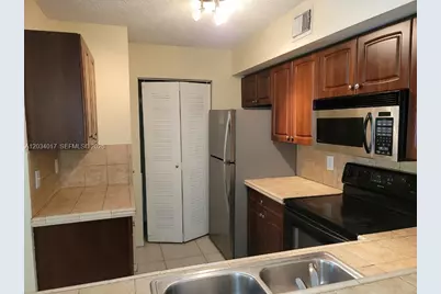 1715 Village Blvd #107, West Palm Beach, FL 33409 - Photo 21