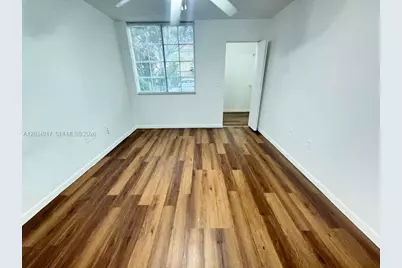 1715 Village Blvd #107, West Palm Beach, FL 33409 - Photo 17