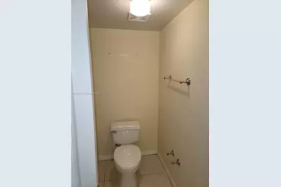 1715 Village Blvd #107, West Palm Beach, FL 33409 - Photo 31