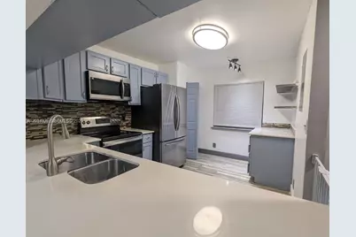4430 NW 92nd Way, Sunrise, FL 33351 - Photo 3