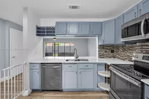 4430 NW 92nd Way, Sunrise, FL 33351 - Photo 5