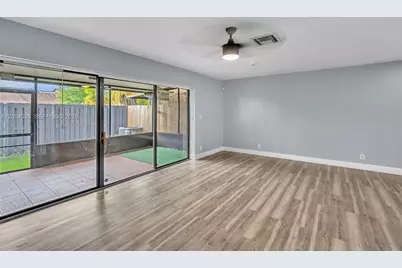 4430 NW 92nd Way, Sunrise, FL 33351 - Photo 17