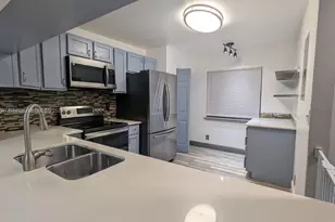 4430 NW 92nd Way, Sunrise, FL 33351 - Photo 3