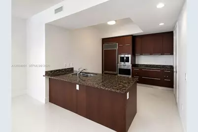 15901 Collins Ave #403, Sunny Isles Beach, FL 33160 - Photo 7