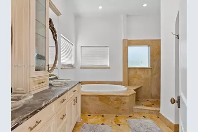 1223 Jackson St, Hollywood, FL 33019 - Photo 23