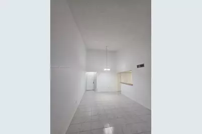 9429 Fontainebleau Blvd #207-33, Miami, FL 33172 - Photo 3