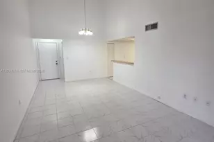 9429 Fontainebleau Blvd, Miami, FL 33172 - Photo 13