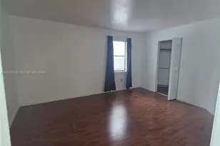 9429 Fontainebleau Blvd, Miami, FL 33172 - Photo 19
