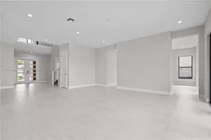 9523 Royal Woods Manor, Boca Raton, FL 33434 - Photo 13